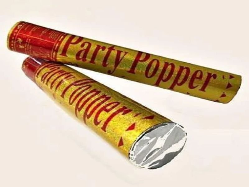 PARTY POPPERS